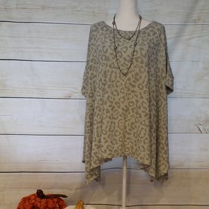 Knit Leopard Print Top
